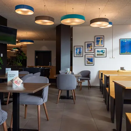 Western Hotel 3*