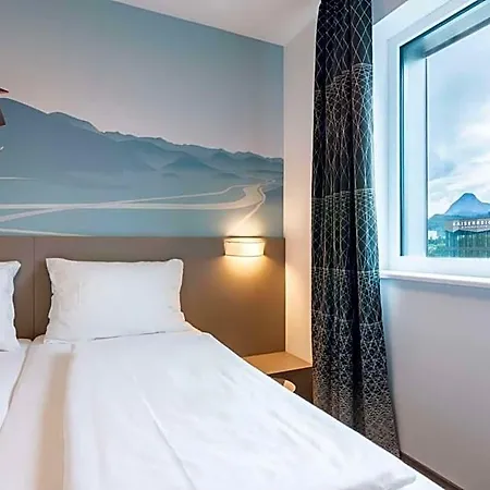 Hotel Western 3*